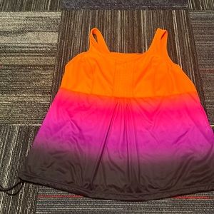 Plus size ombré tank top with built in shelf bra